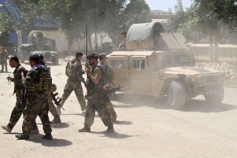 Вашингтон призна, че талибаните са с американска военна техника