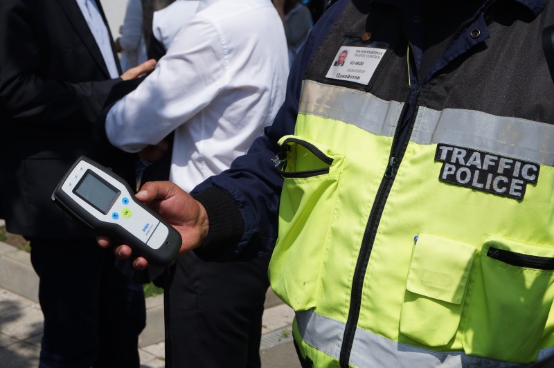 Шофьор с 3,29 промила задържаха в Бургас