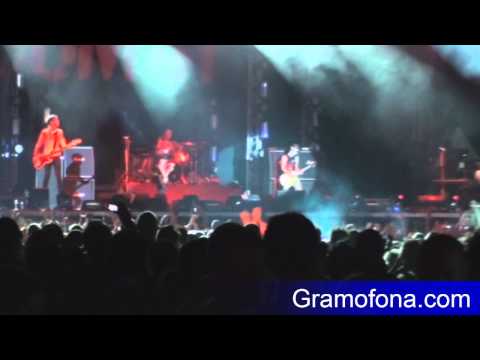 The Prodigy развяха националния трибагреник на Spirit of Burgas