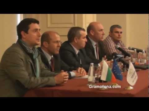Кметове скочиха срещу забрана на строителството по брега